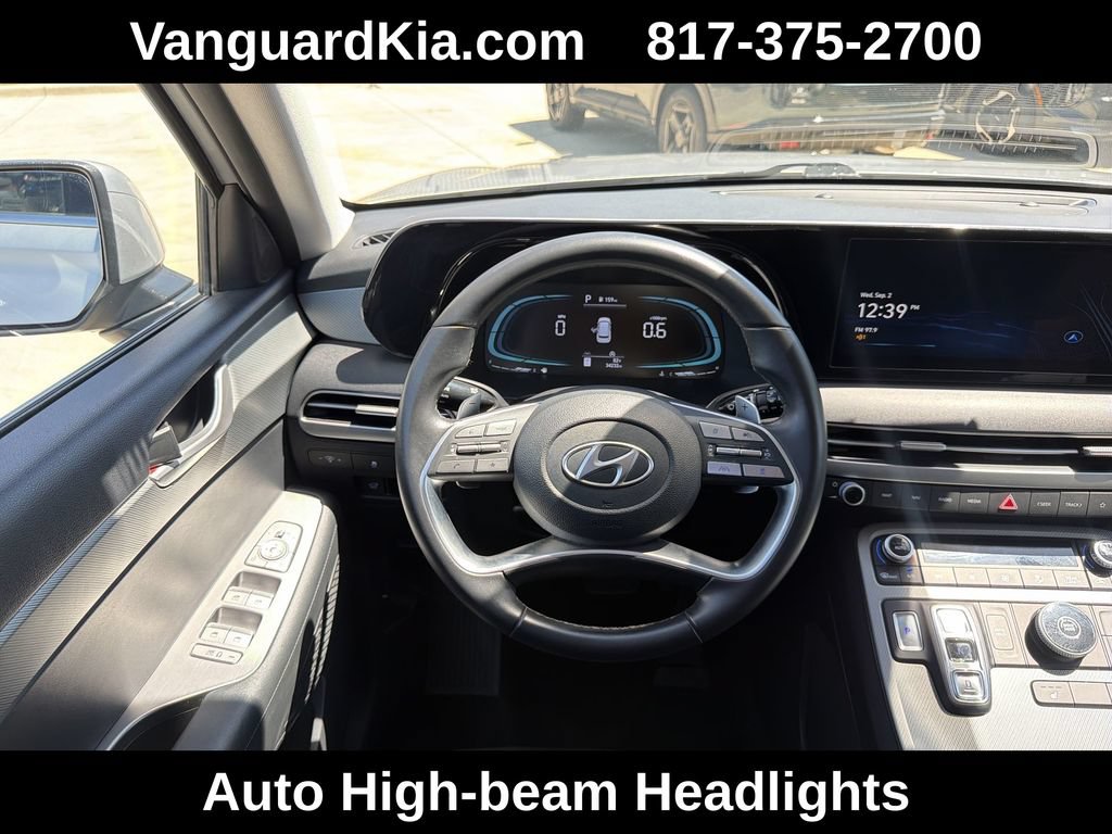Used 2025 Hyundai Palisade SEL FWD image 13