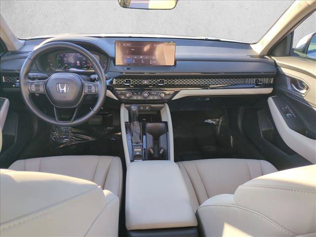 Used 2025 Honda Accord EX-L image 18