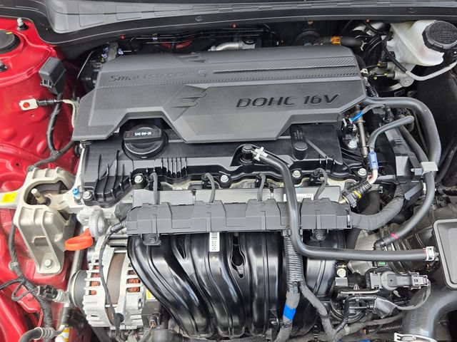 Used 2024 Hyundai Elantra SEL FWD image 21