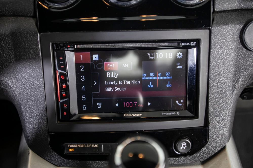 Used 2007 Saturn Sky Red Line image 27