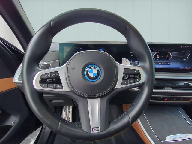 Used 2024 BMW X5 xDrive50e w/ Executive Package AWD/4WD image 19