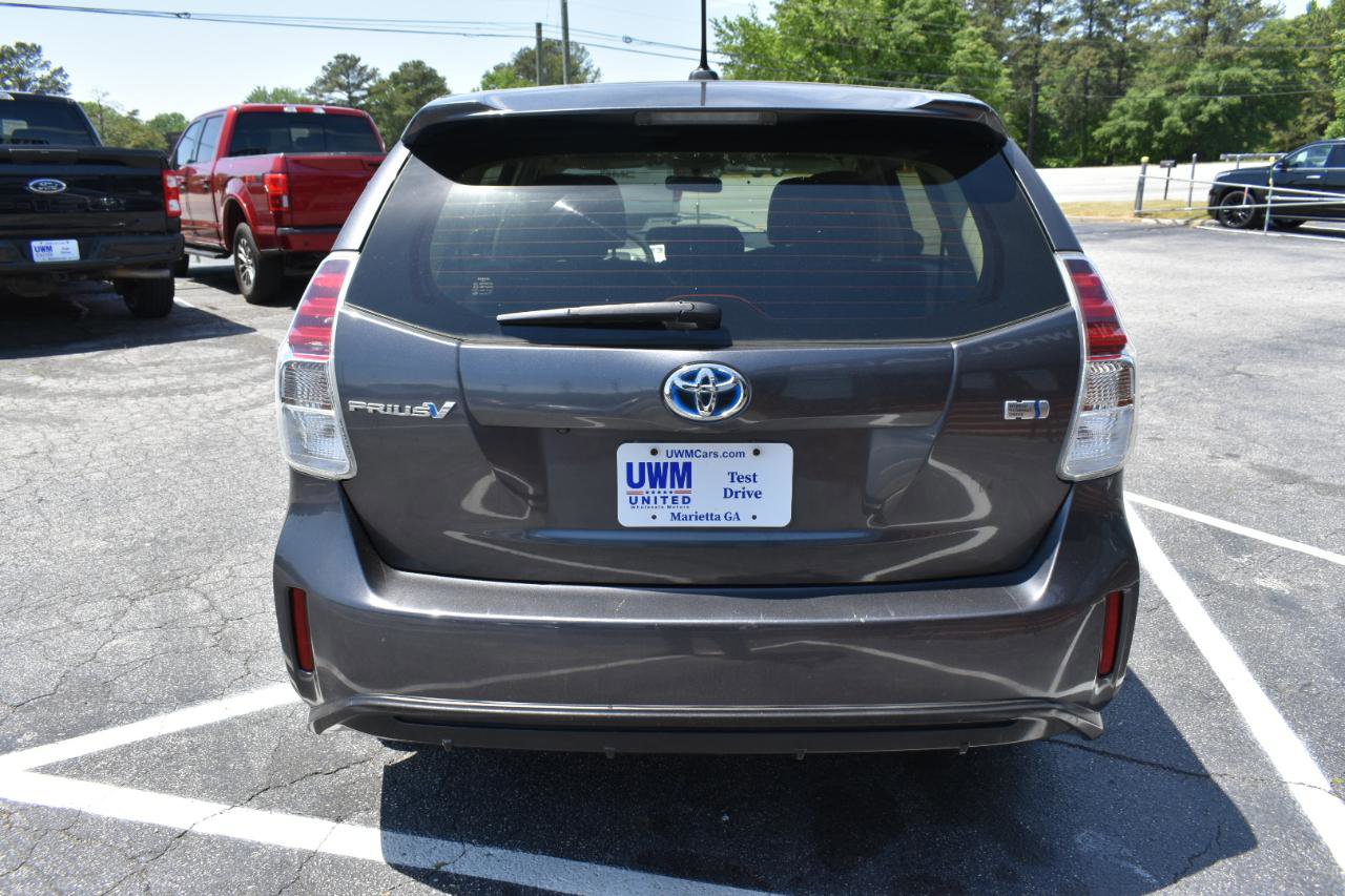 Used 2017 Toyota Prius V Three FWD image 7