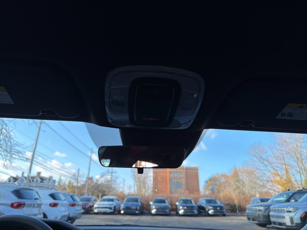 New 2026 Hyundai Elantra Sport FWD image 18