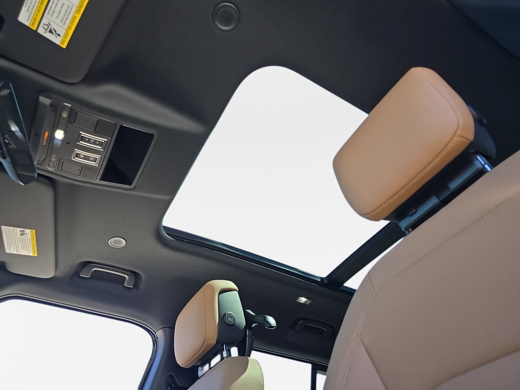 New 2026 Land Rover Defender 110 S AWD/4WD image 30