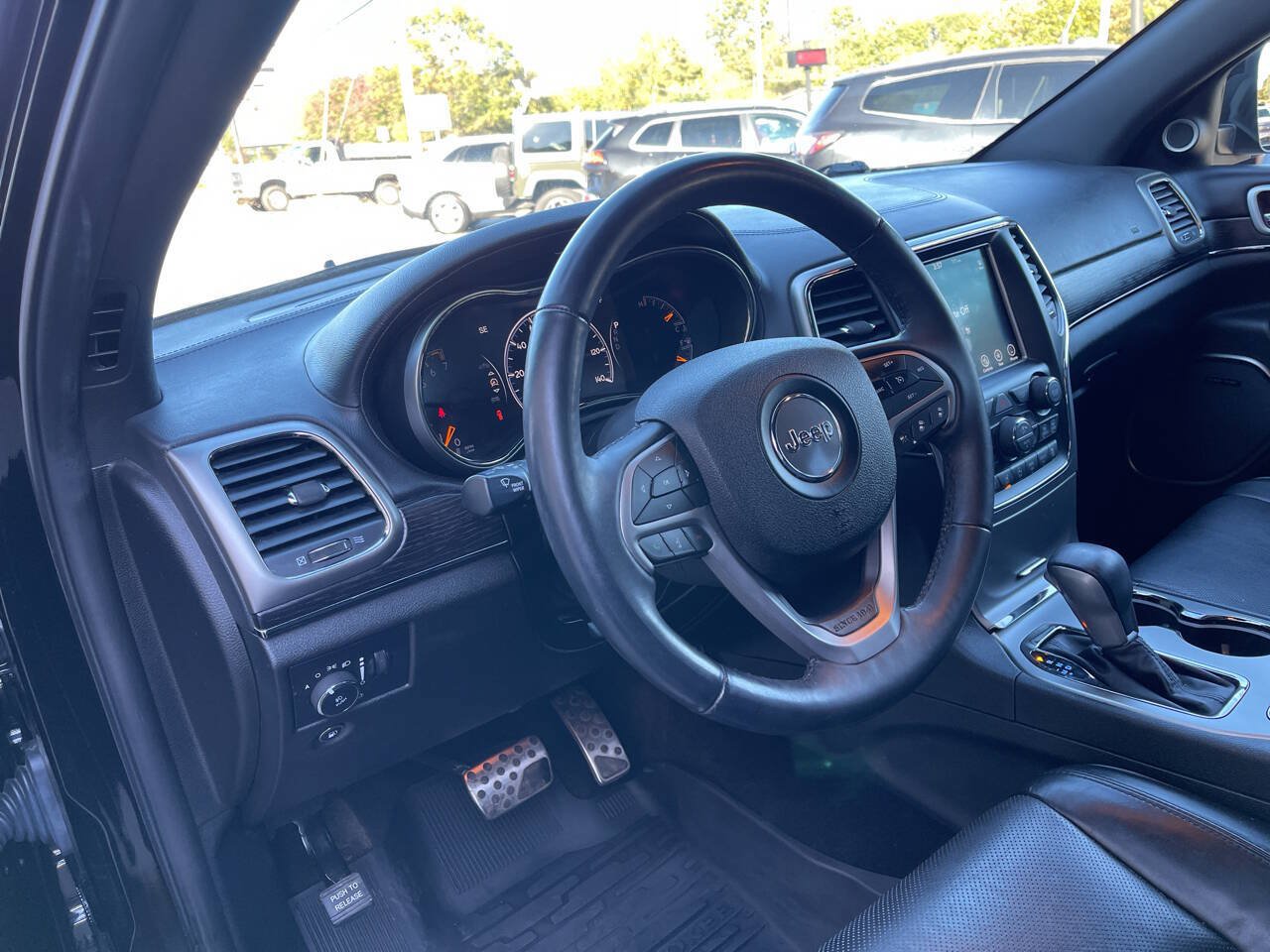 Used 2018 Jeep Grand Cherokee High Altitude AWD/4WD image 11