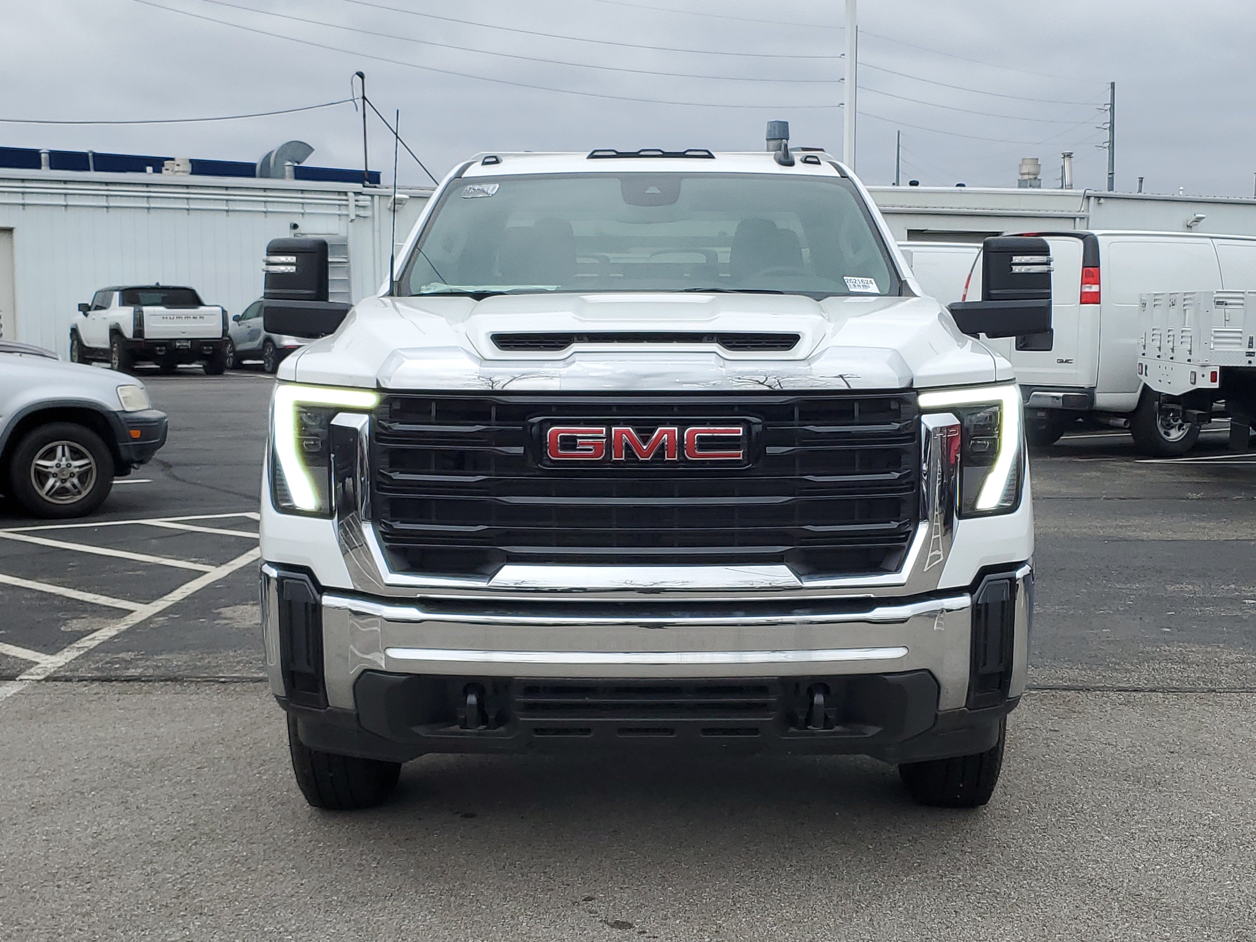 New 2025 GMC Sierra 3500 Pro w/ Convenience Package AWD/4WD image 2