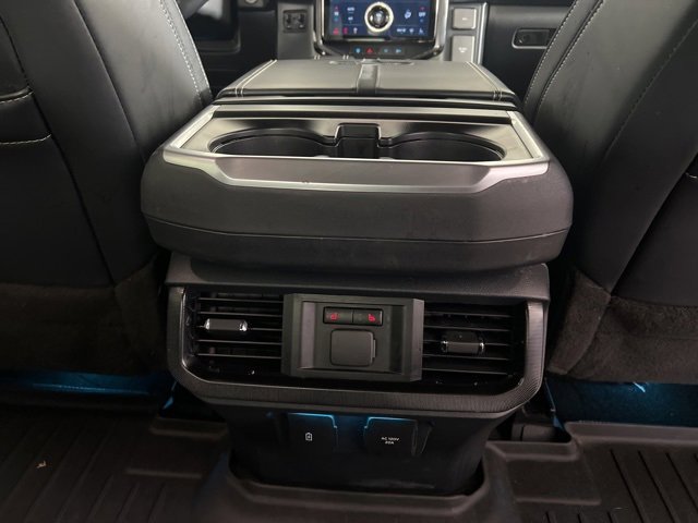 Used 2023 Ford F150 Lightning Platinum image 17