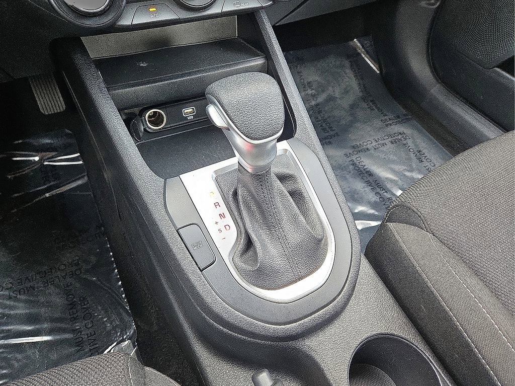 Used 2024 Kia Forte LXS image 29