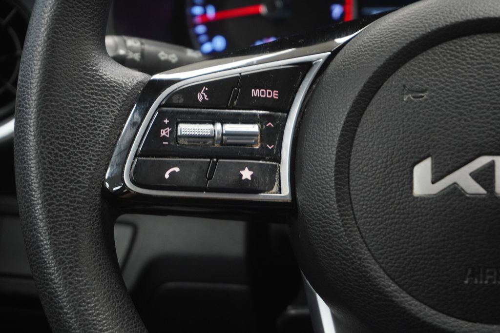 Used 2024 Kia Forte LX FWD image 38