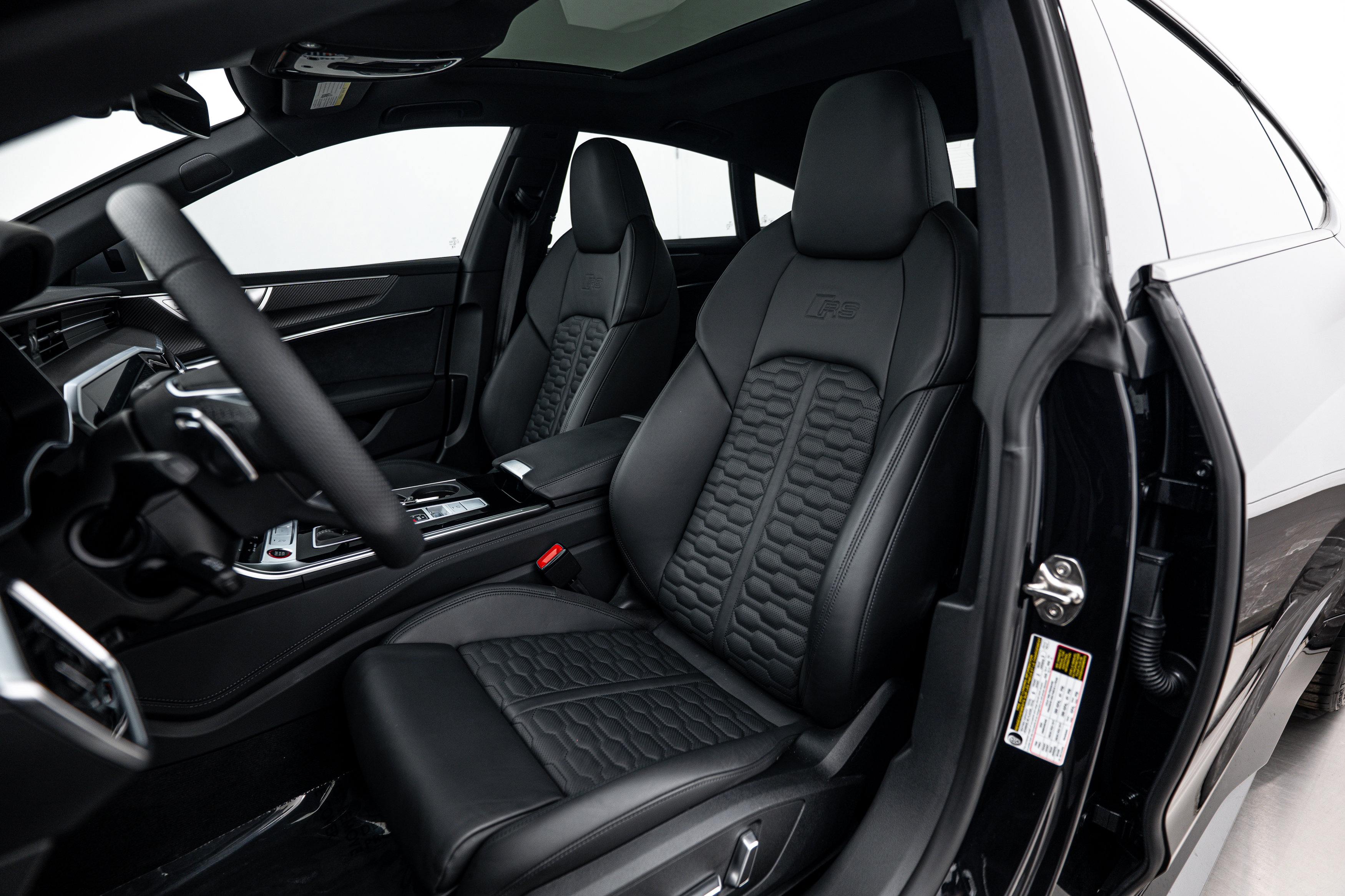 New 2026 Audi RS 7 Performance image 15