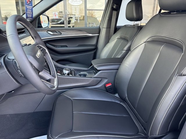 New 2026 Jeep Grand Cherokee Limited image 10