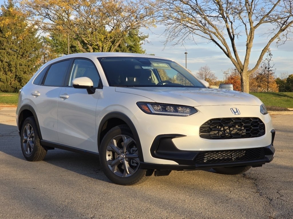 New 2026 Honda HR-V LX image 2