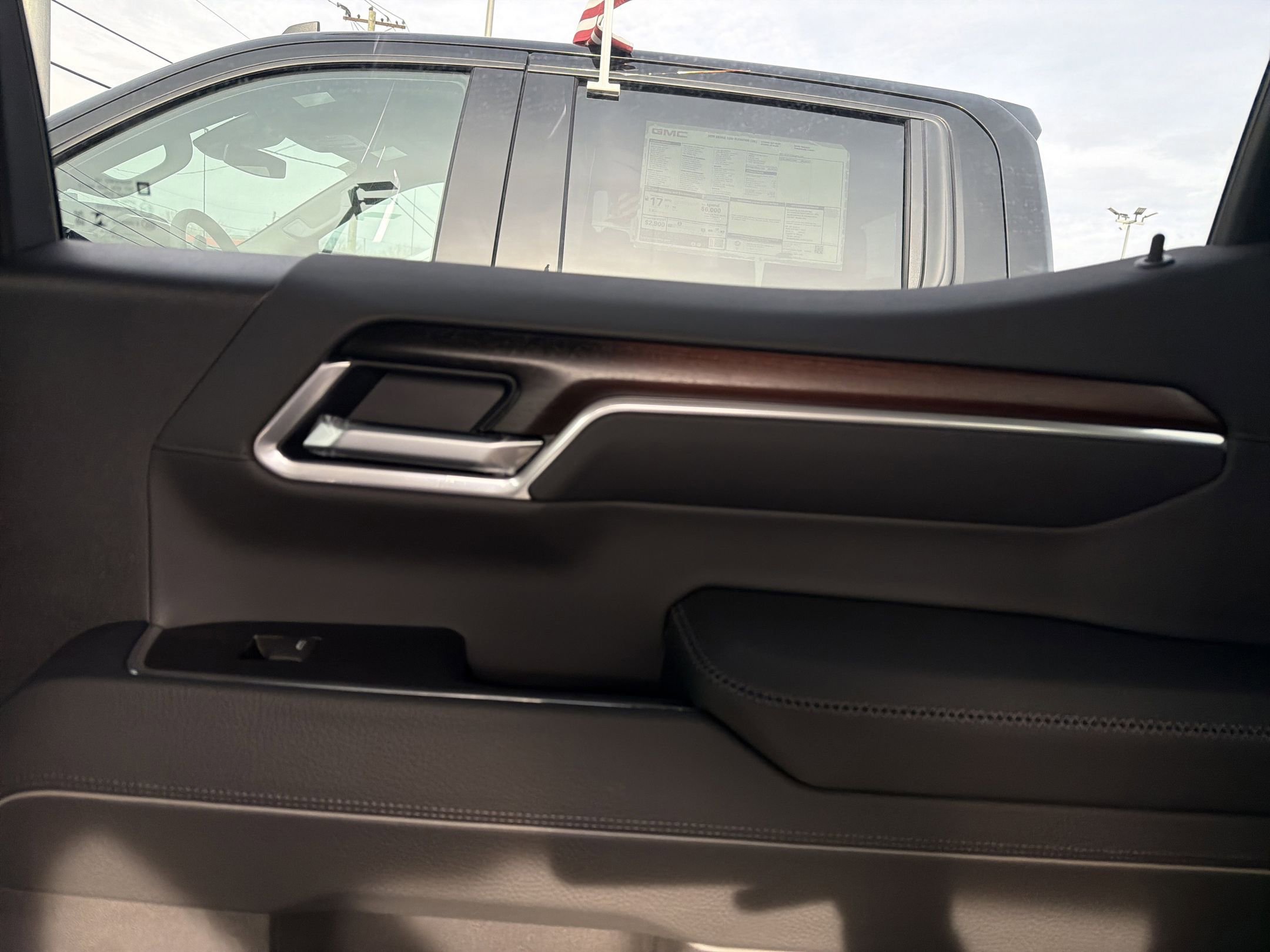 New 2026 GMC Sierra 1500 Denali w/ Technology Package image 25