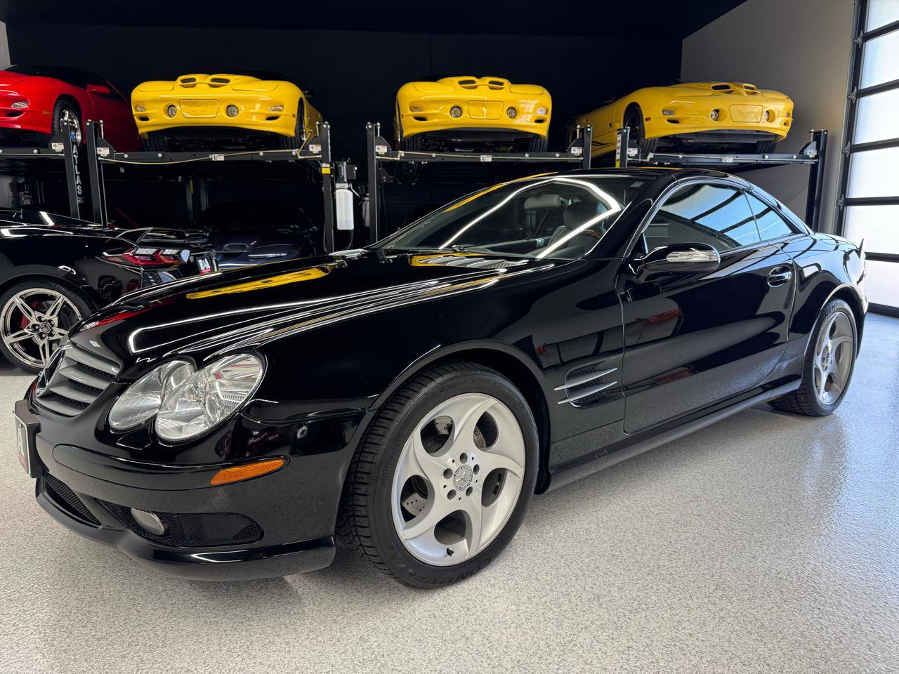 Used 2004 Mercedes-Benz SL 500 image 4