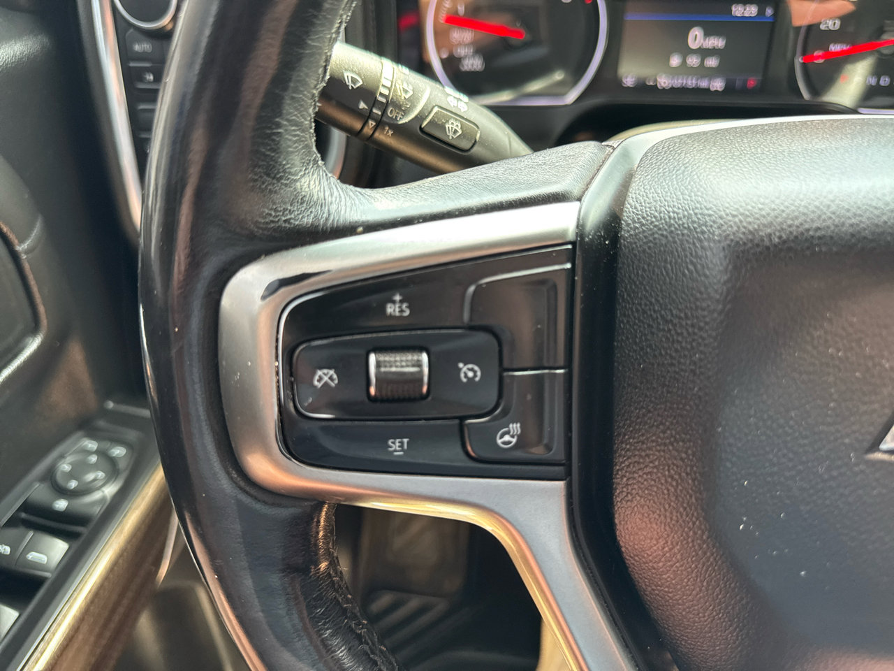 Used 2019 Chevrolet Silverado 1500 LT w/ All-Star Edition image 18
