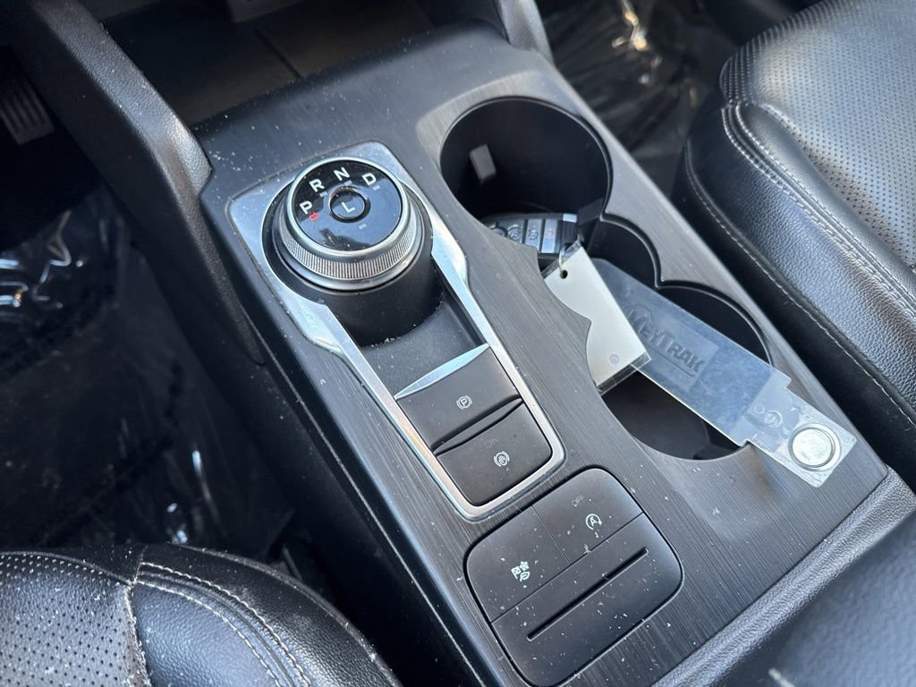 Used 2022 Ford Escape SEL image 7