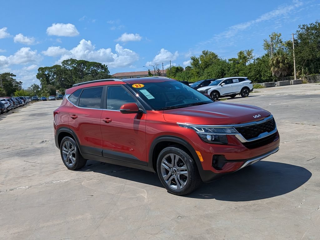 Used 2023 Kia Seltos S FWD image 3