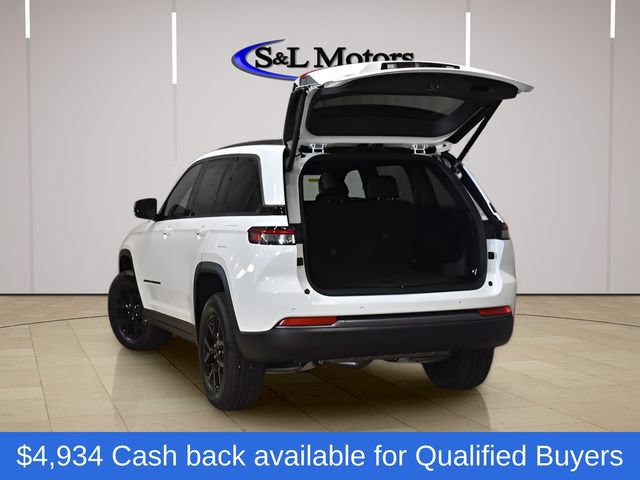 New 2026 Jeep Grand Cherokee Altitude AWD/4WD image 12