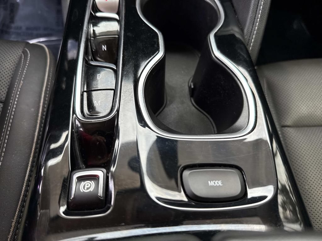 Used 2023 Buick Envision Essence FWD image 33