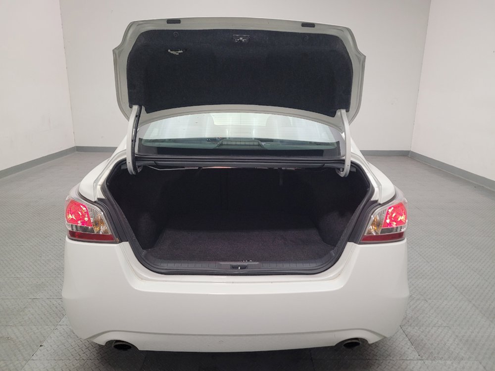 Used 2015 Nissan Altima 2.5 S w/ Power Driver Seat Package FWD image 29
