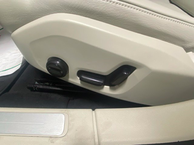 Used 2024 Volvo S60 T8 Core AWD/4WD image 12
