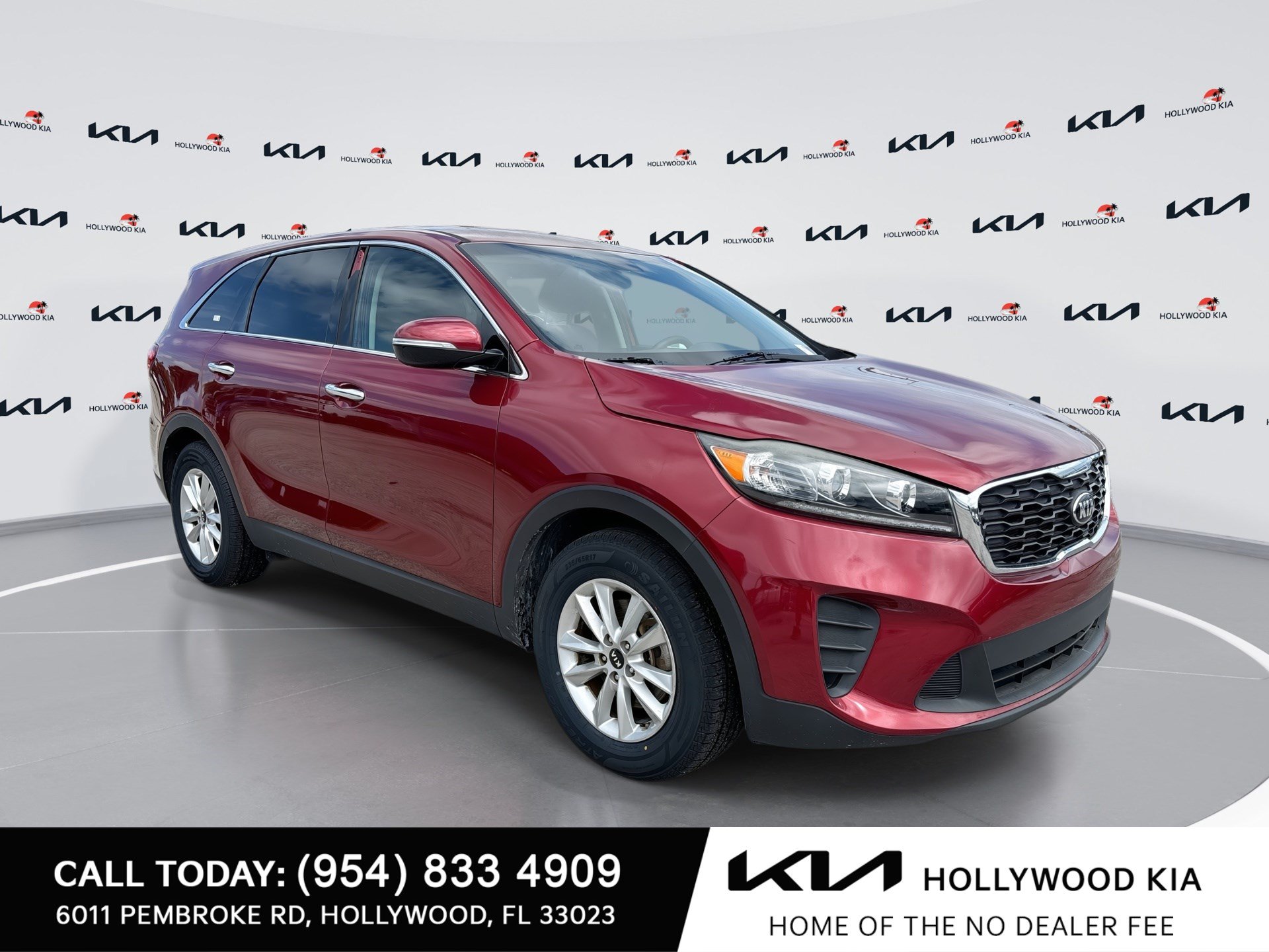 Used 2019 Kia Sorento FWD image 1