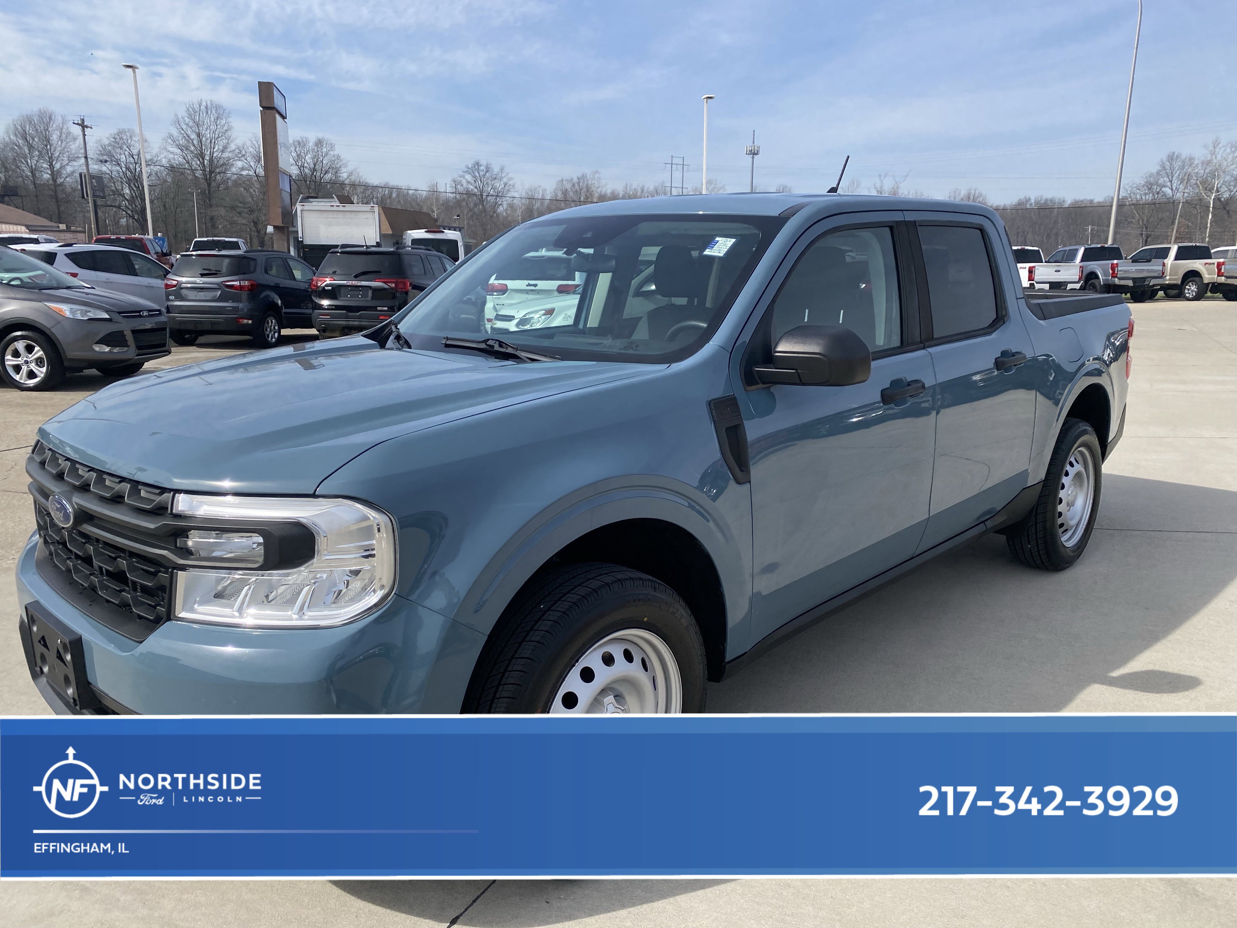 Used 2022 Ford Maverick XL FWD image 1