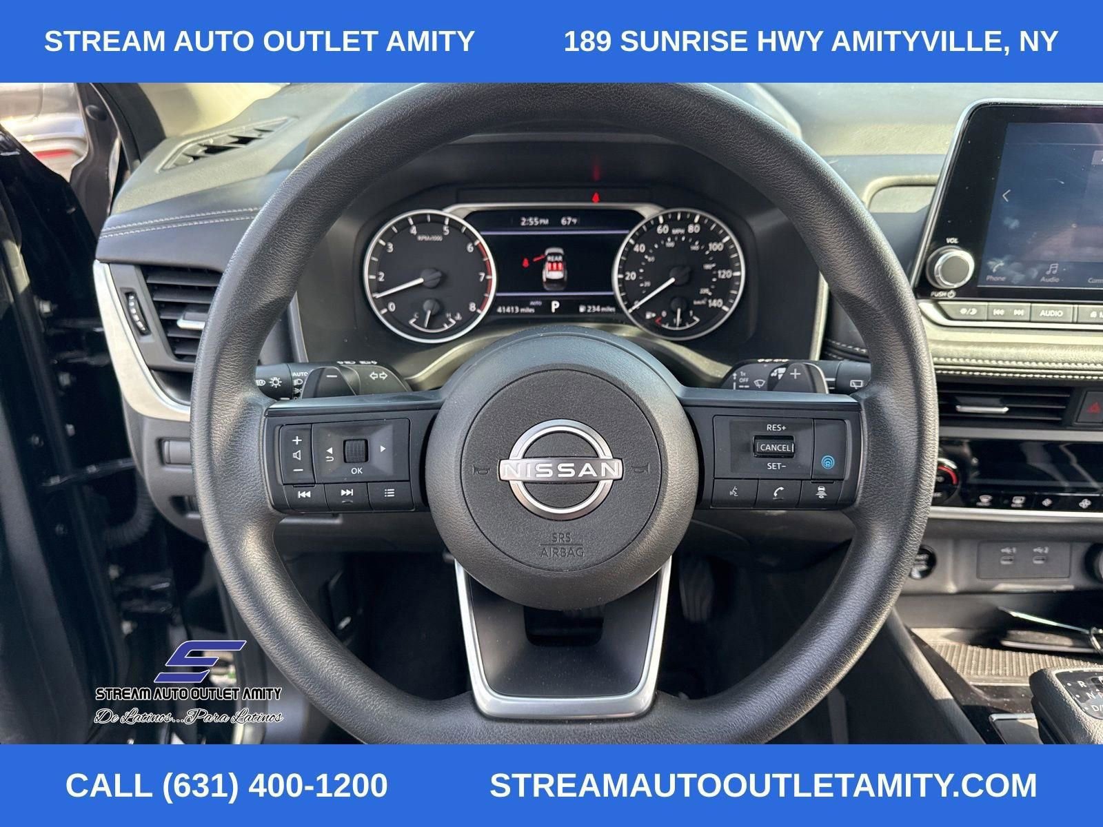 Used 2024 Nissan Rogue SV image 28