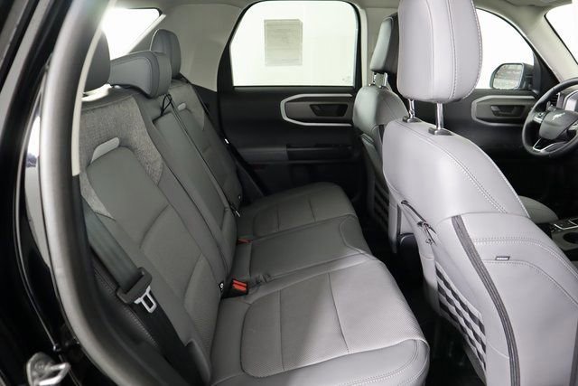 New 2025 Ford Bronco Sport Badlands image 21