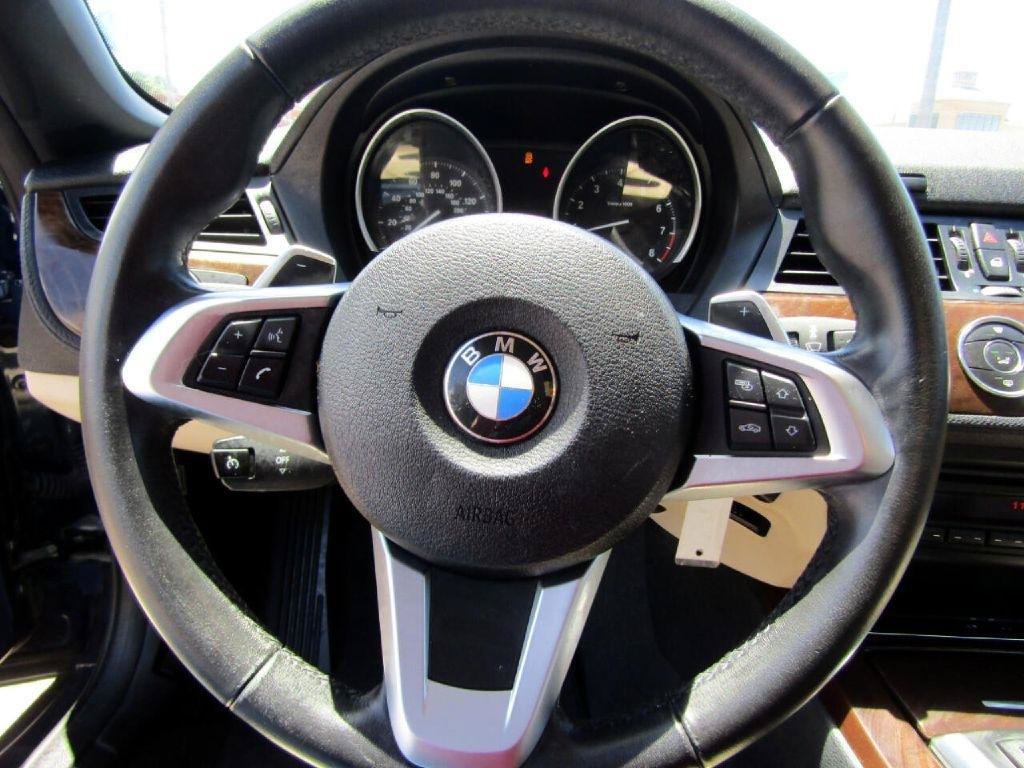 Used 2013 BMW Z4 sDrive28i RWD image 18