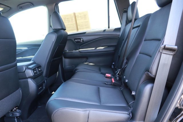 Certified 2024 Honda Passport EX-L image 14