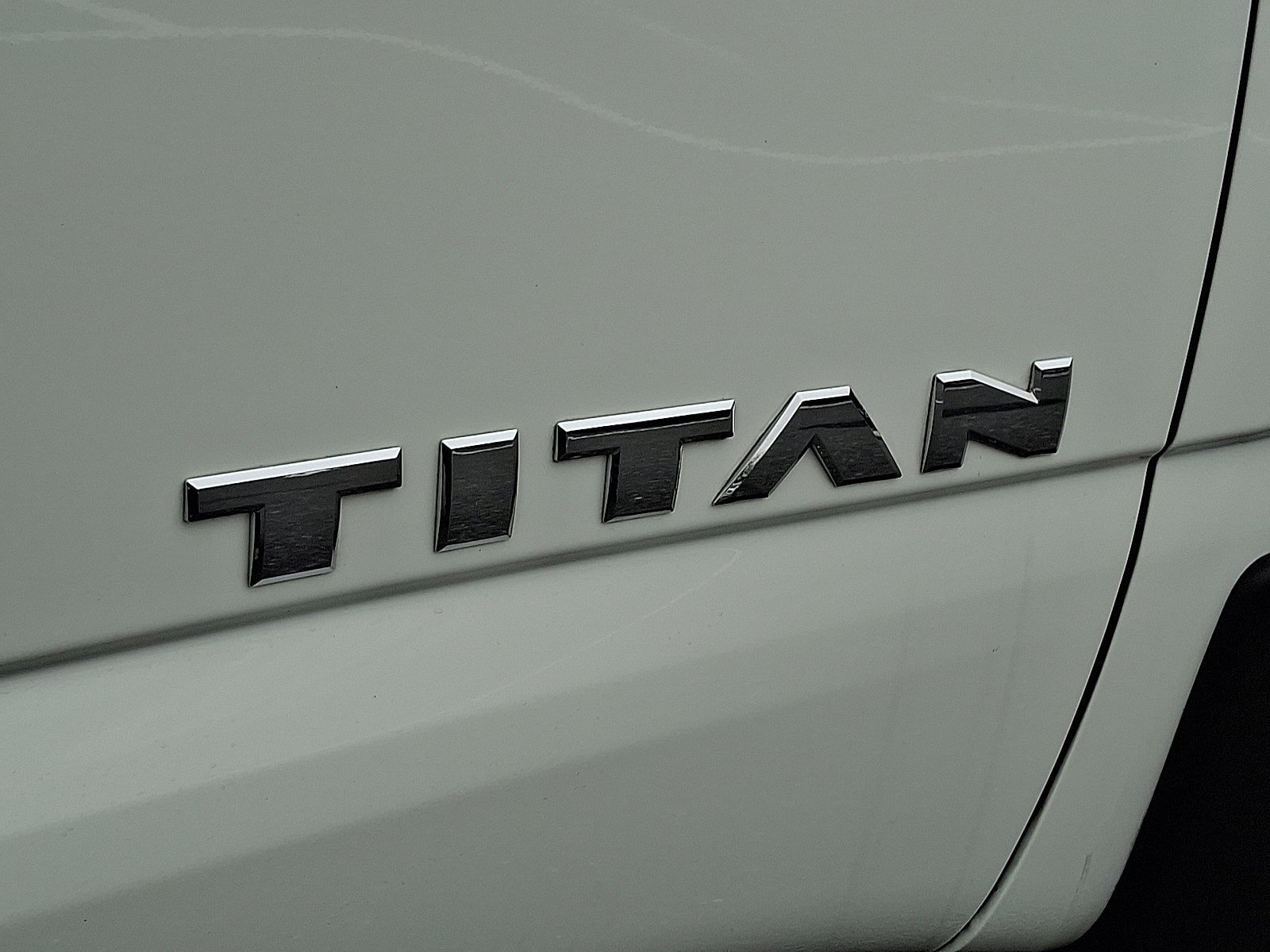 Certified 2024 Nissan Titan SV w/ Accessory Utility Package AWD/4WD image 30