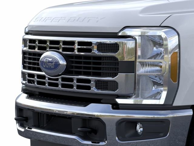 New 2026 Ford F350 XL w/ XL Chrome Package image 18