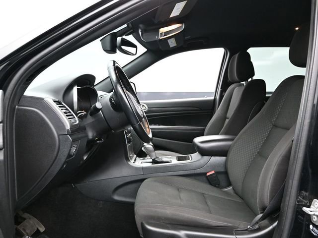 Certified 2022 Jeep Grand Cherokee Laredo E image 23