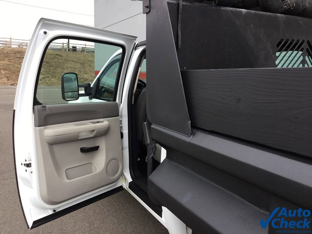 Used 2013 GMC Sierra 3500 W/T w/ Snow Plow Prep Package image 48