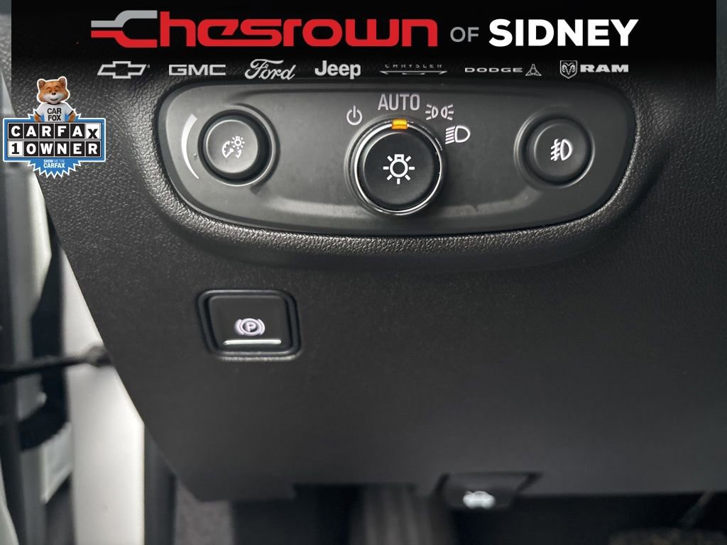 Used 2023 GMC Terrain SLT image 15