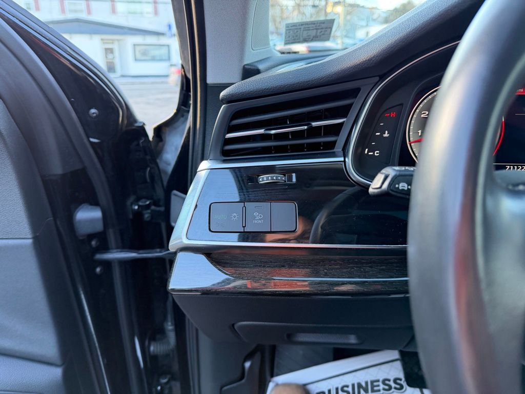 Used 2022 Audi Q7 3.0T Premium Plus w/ Premium Plus Package image 15