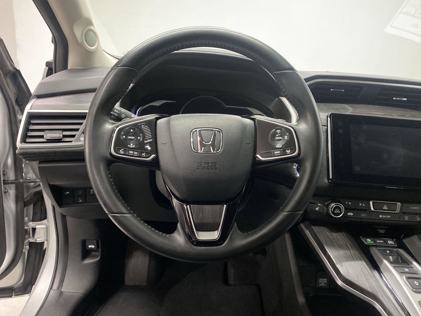 Used 2018 Honda Clarity Touring image 15