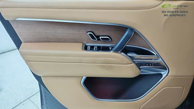 Used 2023 Land Rover Range Rover Long Wheelbase SE AWD/4WD image 37