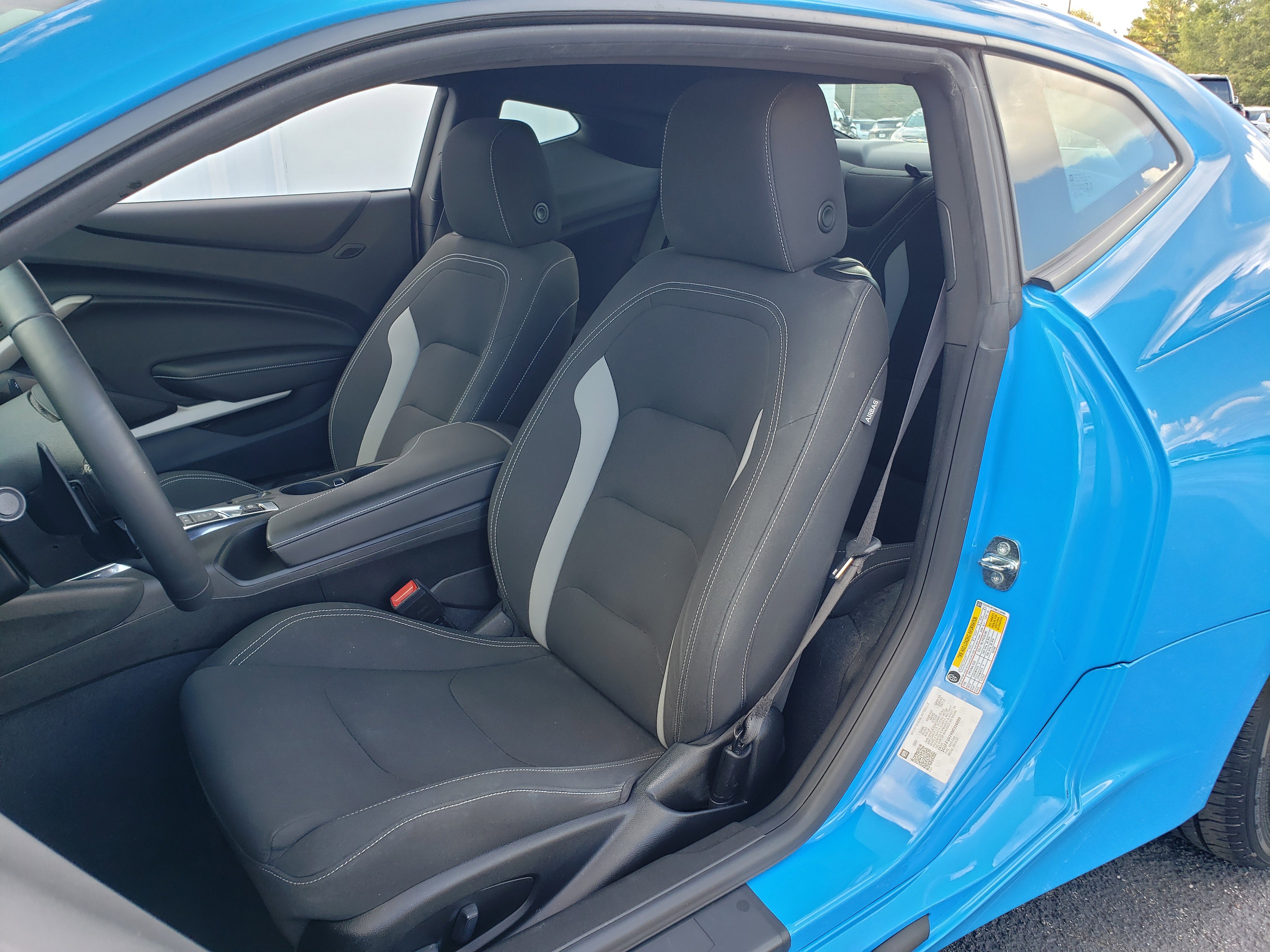 Used 2022 Chevrolet Camaro LT w/ RS Package image 34