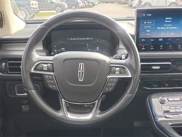 Certified 2023 Lincoln Nautilus Reserve image 32