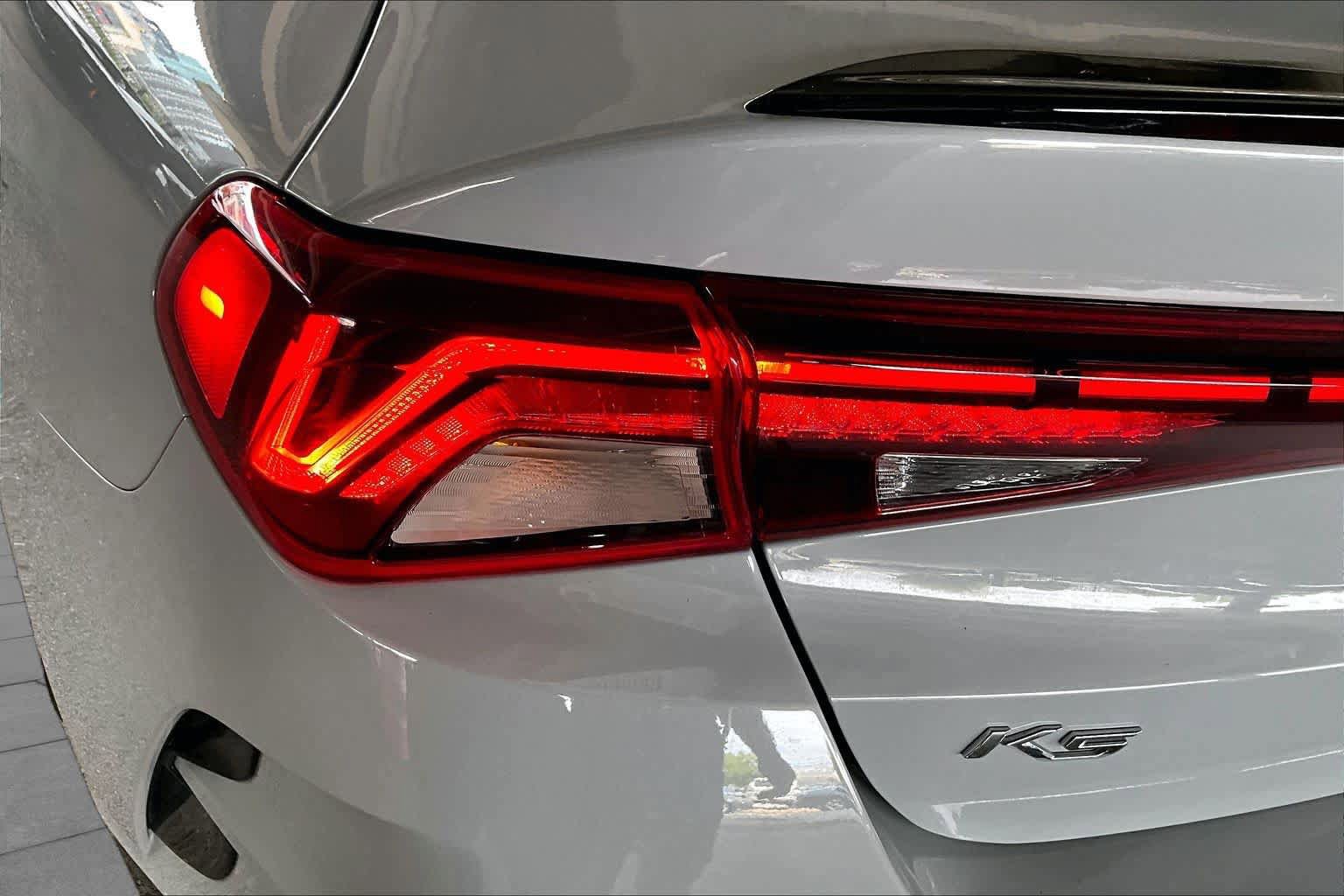Used 2021 Kia K5 GT-Line w/ GT-Line FWD Premium Package image 27