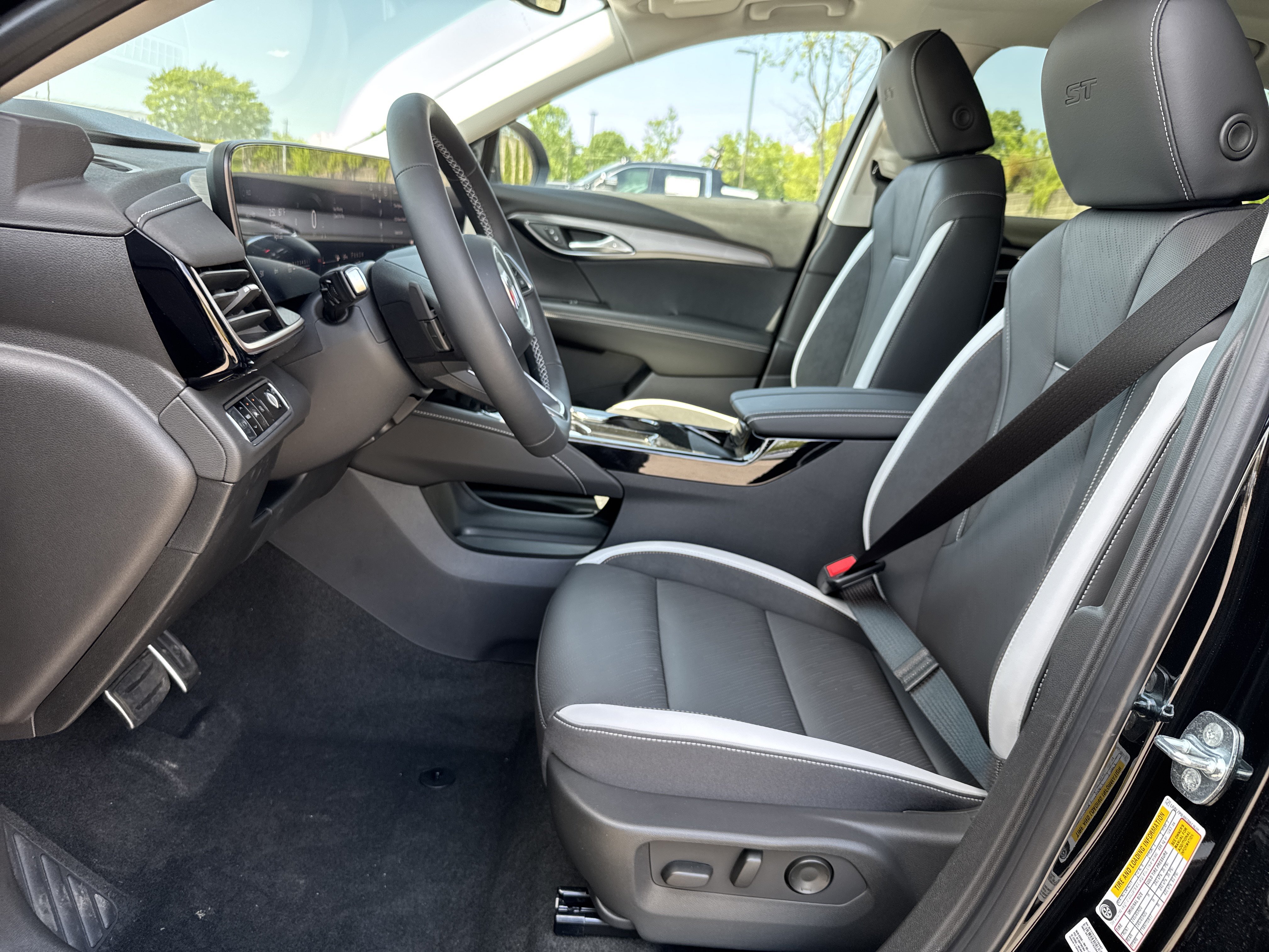 New 2026 Buick Envision Sport Touring AWD/4WD image 16