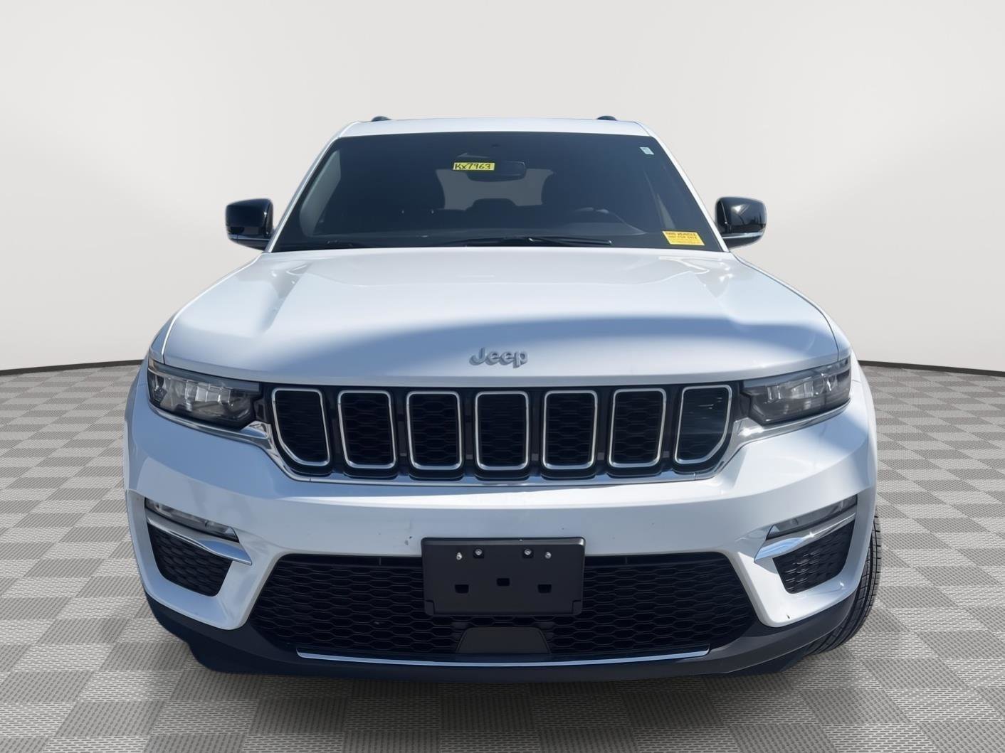 Used 2025 Jeep Grand Cherokee Limited image 6