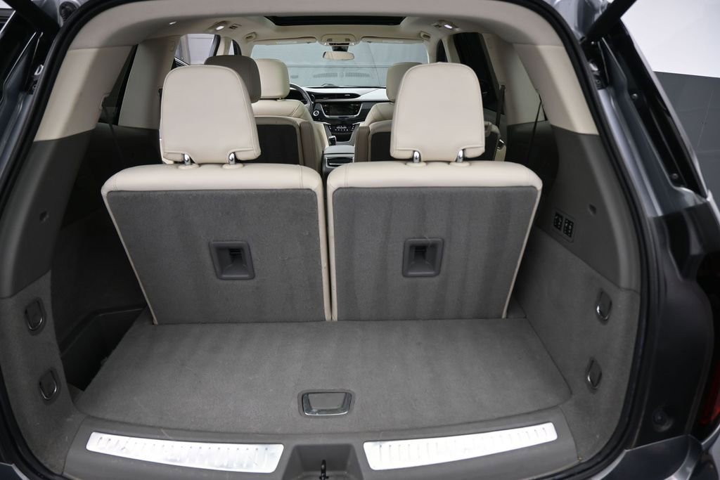 Used 2021 Cadillac XT6 Premium Luxury FWD image 29