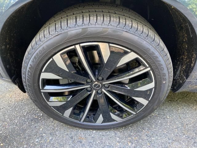 New 2026 Volvo XC90 T8 Ultra w/ Protection Package Premier AWD/4WD image 10