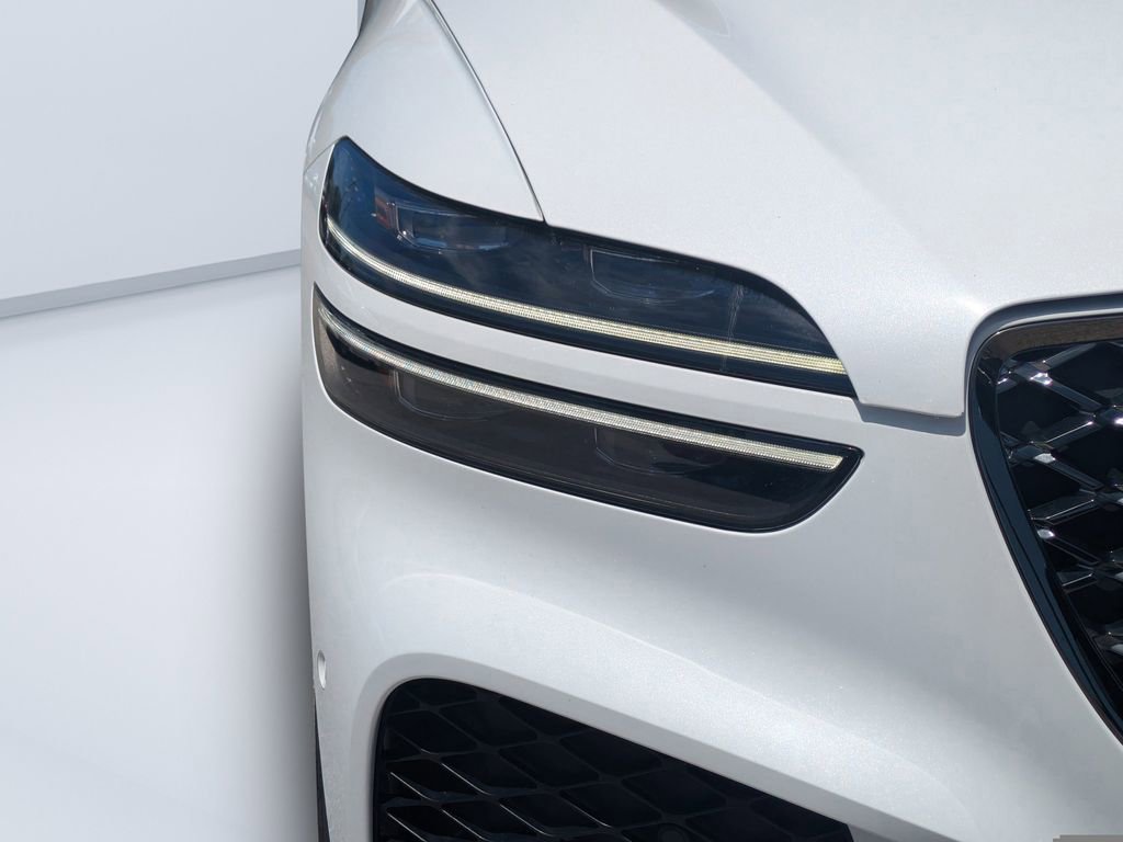 Used 2022 Genesis GV70 3.5T Sport w/ Sport Prestige Package image 9