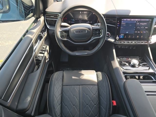 New 2026 Jeep Grand Wagoneer L Summit AWD/4WD image 4