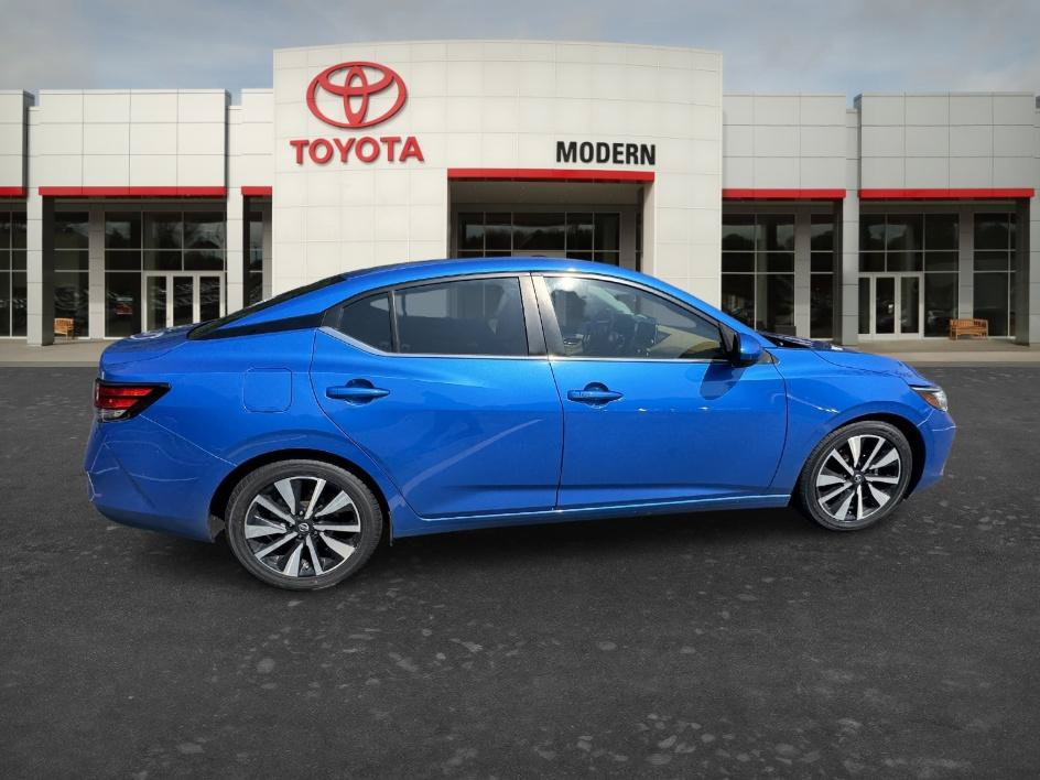 Used 2022 Nissan Sentra SV w/ SV Premium Package FWD image 14