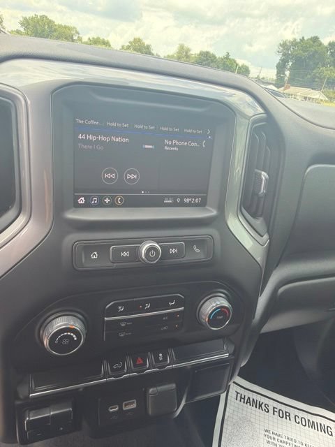 Used 2022 Chevrolet Silverado 2500 Custom w/ Custom Value Package AWD/4WD image 39
